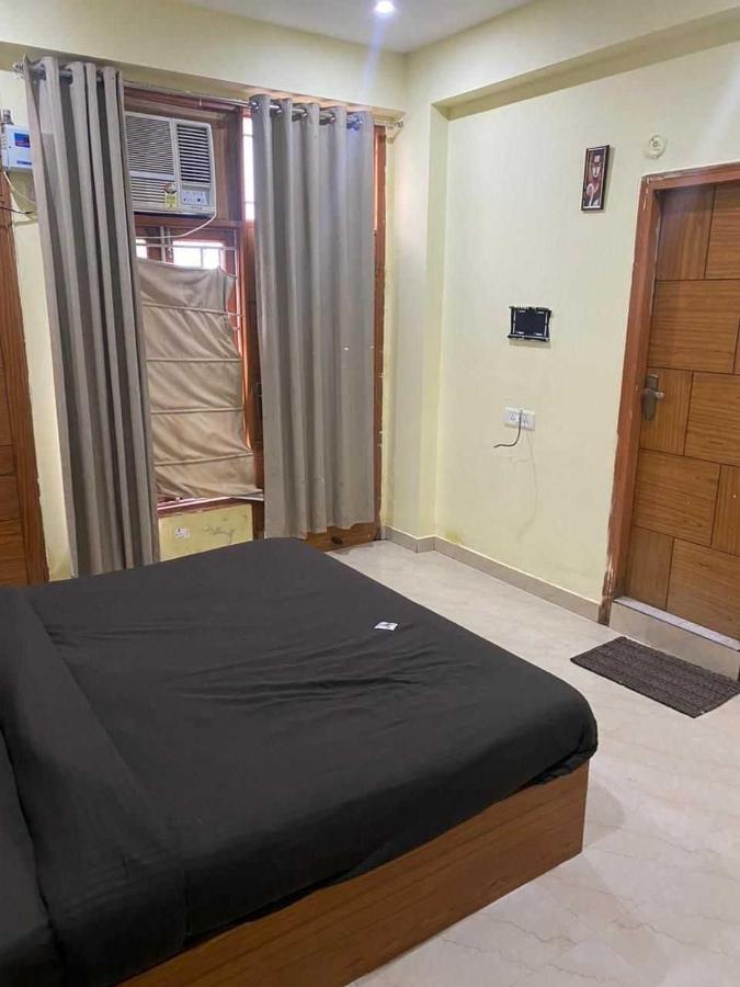 Hotel O Devansh Inn Új-Delhi Kültér fotó